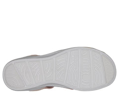 Skechers Slip-ins: Arya - Sparkling Praise