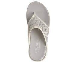 Skechers Summits Sandal - Unmatched Glow