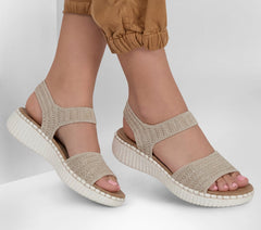 Skechers Wilshire Blvd - Summertime Inspo