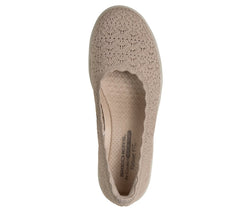 Skechers Relaxed Fit: Newport Wedge - Softly Stitched