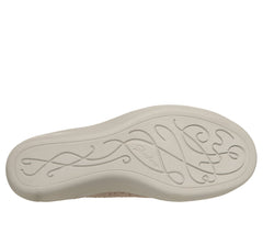 Skechers Relaxed Fit: Newport Wedge - Softly Stitched