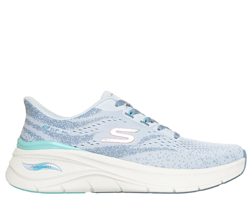 LIGHT BLUE,6.0,Medium