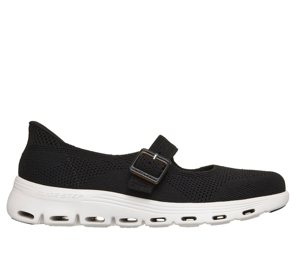 BLACK / WHITE,6.0,Medium