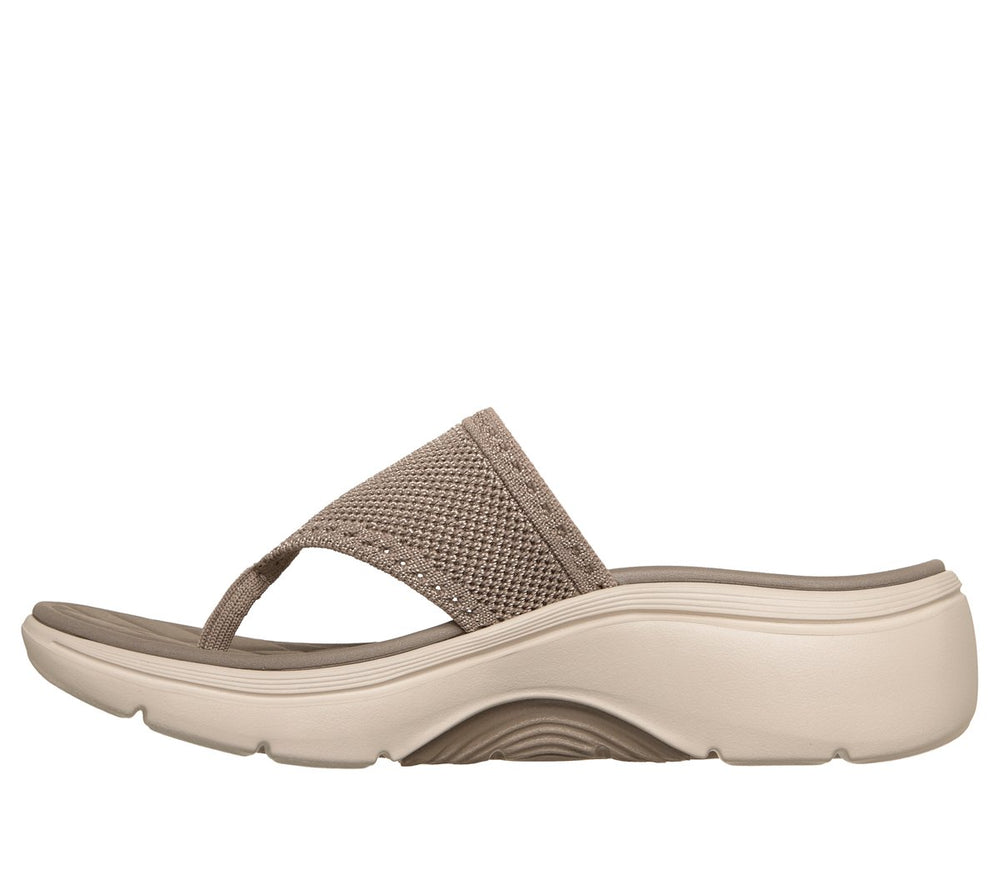 Skechers GO WALK Arch Fit 2.0 Sandal - Ashley