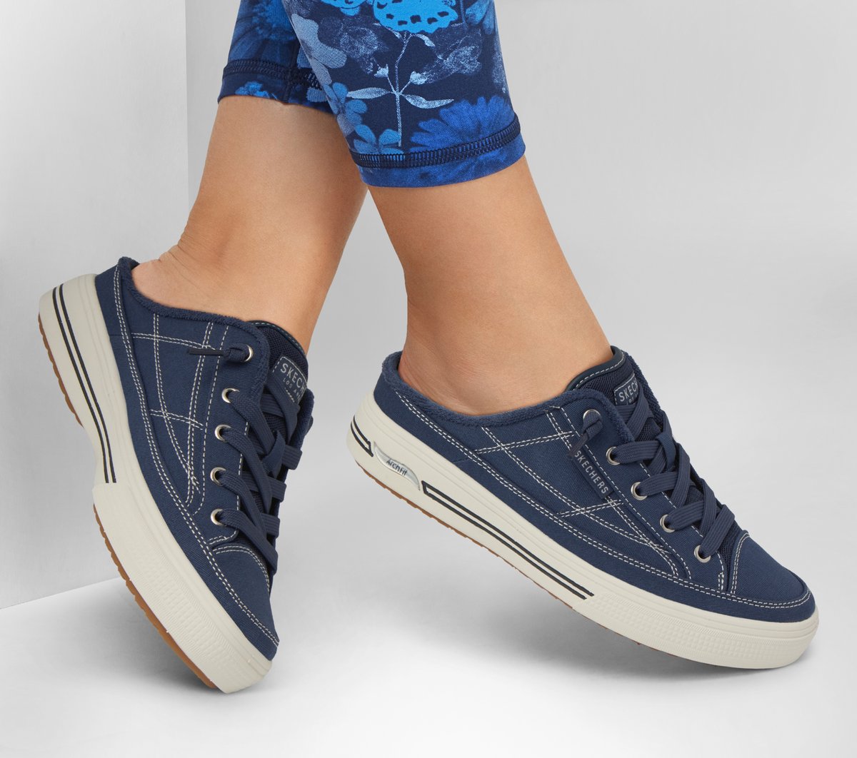 Skechers Arch Fit Arcade - Find Ya There