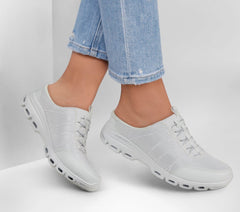 Skechers Relaxed Fit: Glide-Step Comfort