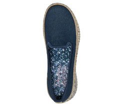 Skechers Wilshire Blvd - Spring Whispers