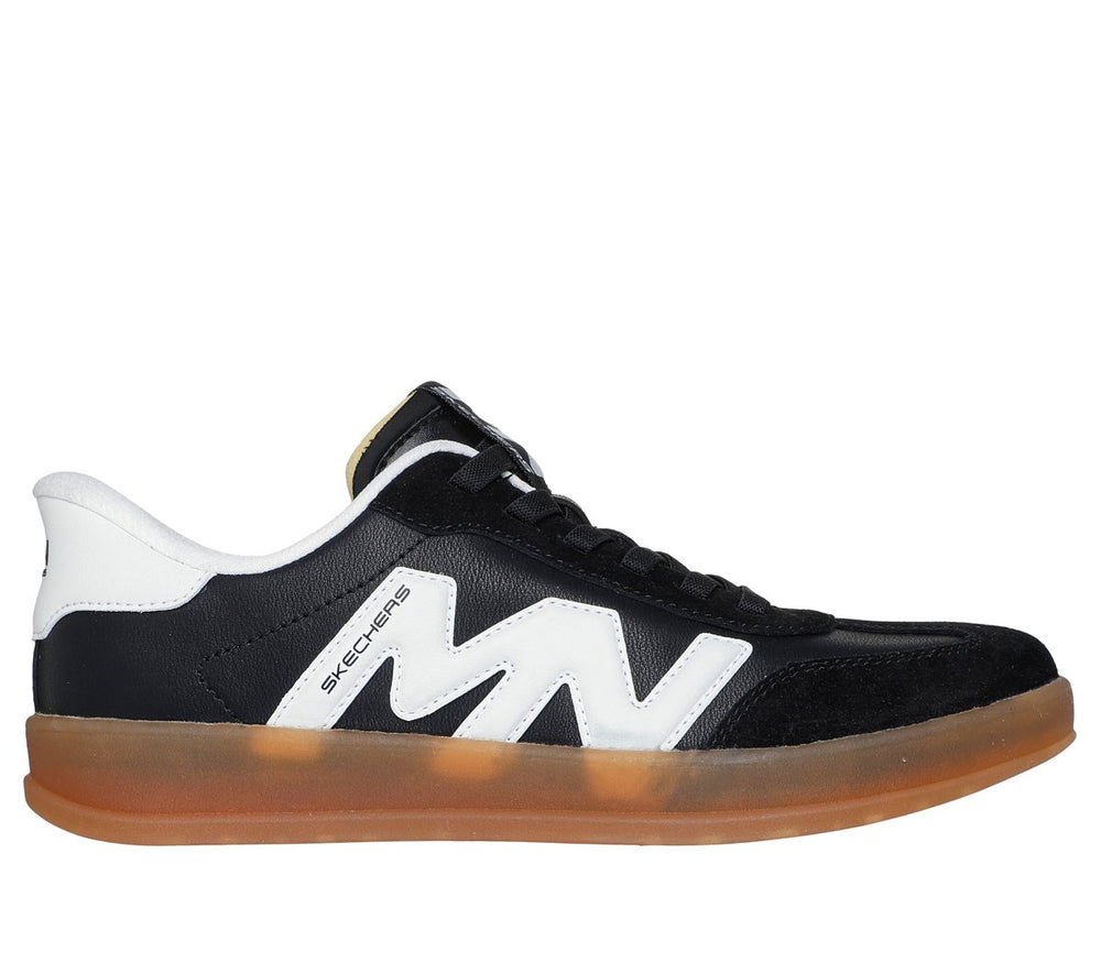 BLACK,7.0,Medium