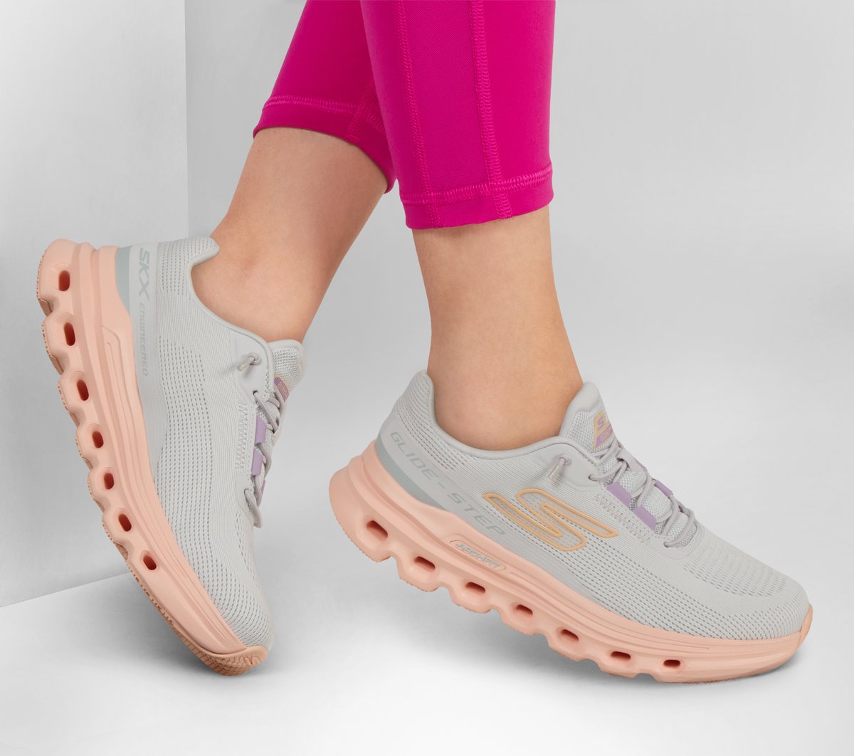 Skechers GO RUN Glide-Step Arch Fit - Casion