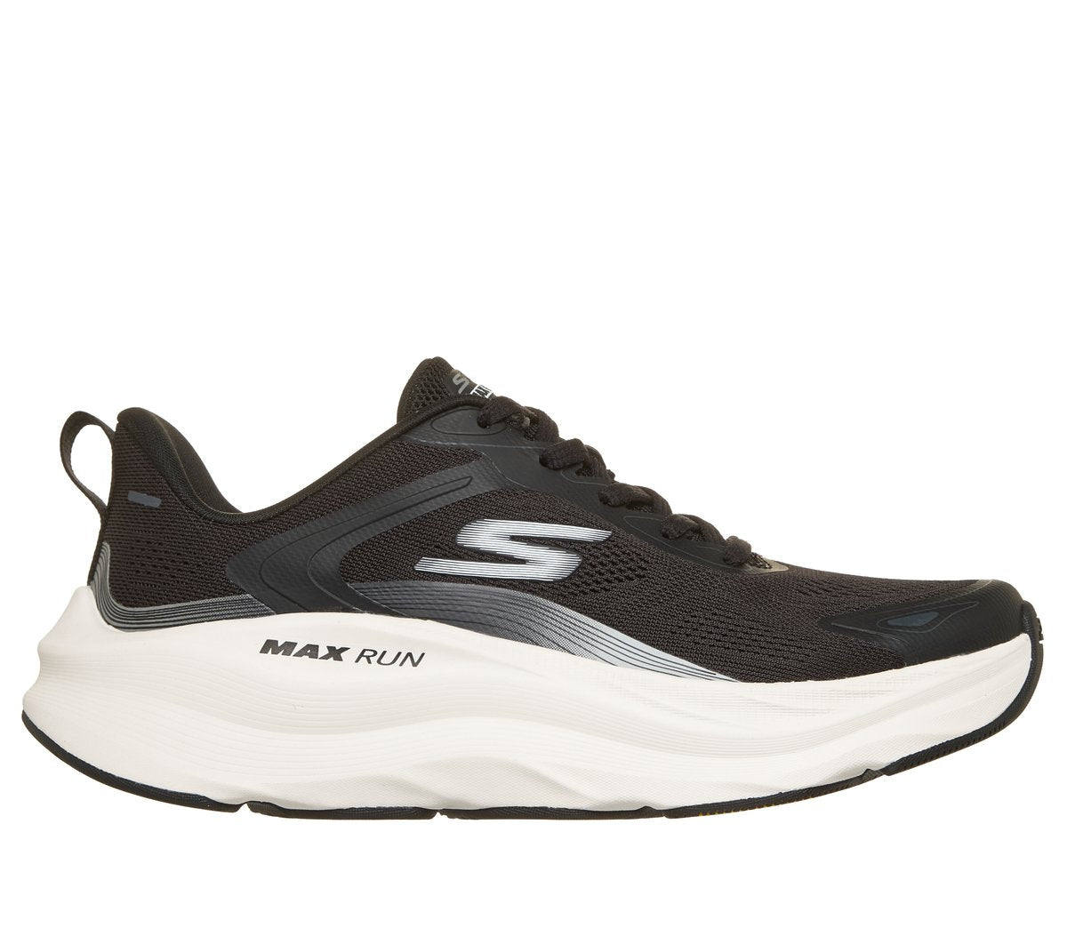 BLACK / WHITE,6.0,Medium