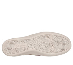 Skechers Martha Stewart: Pier-Lite - My Reflection