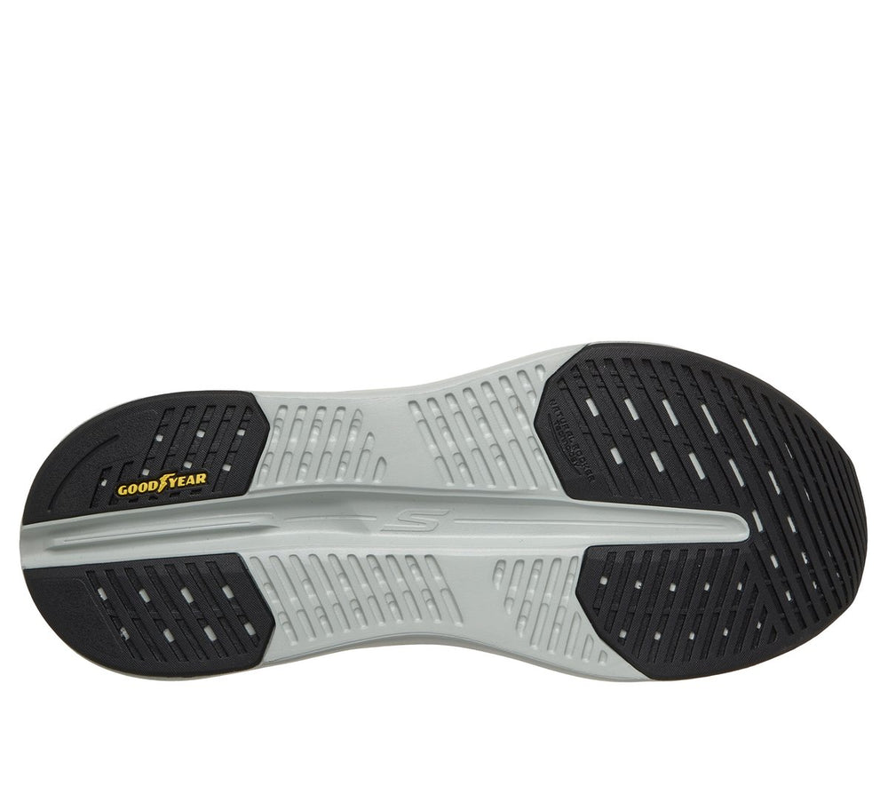 Skechers Slip-ins: Max Cushioning Glide-Step - Advert