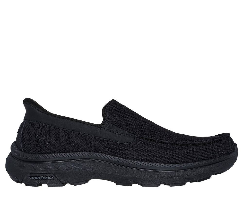 BLACK,7.0,Medium