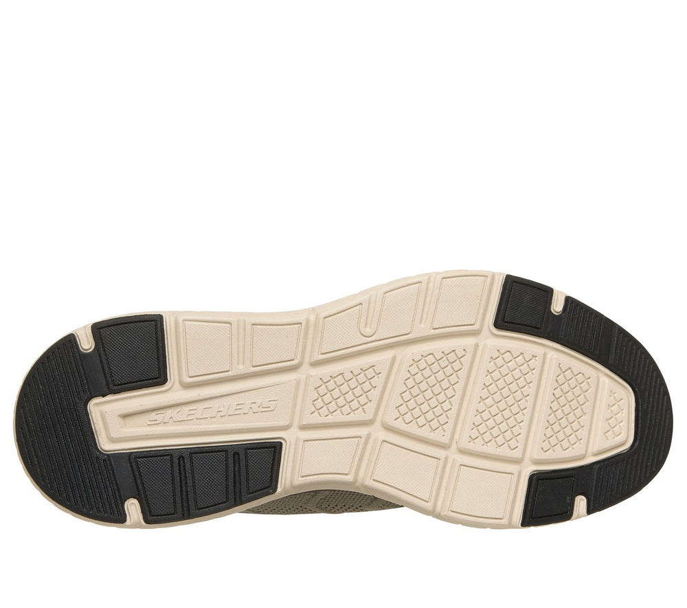 Skechers Relaxed Fit: Arch Fit Crosser - Esmond