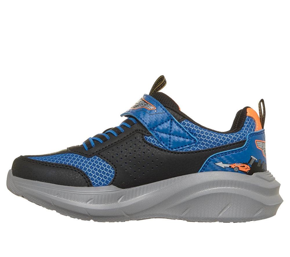 Skechers Garage